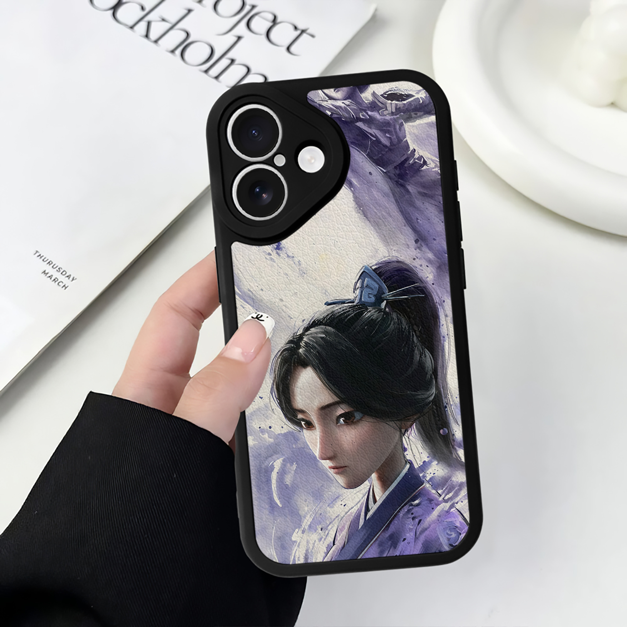 （画像用） Ne Zha 2 ナタ 魔童の大暴れ 【iPhone 16シリーズ対応】シリコンスマホケース（レザー調） 材質：シリコン